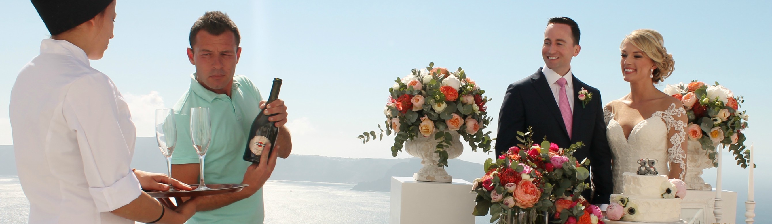 Book your wedding day in Sophia Luxury Suites Santorini